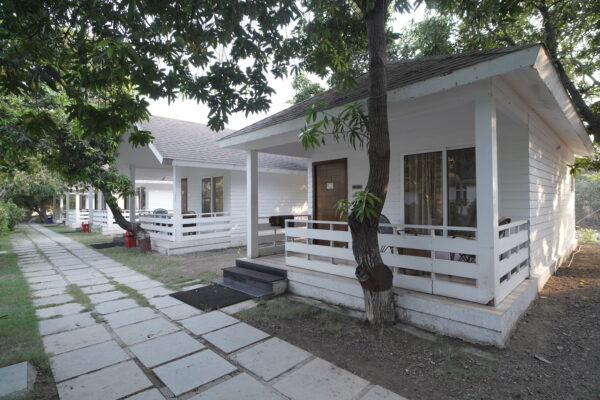 Semi Deluxe Cottage - Image 3